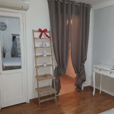 Home Deluxe Taranto Bagian luar foto